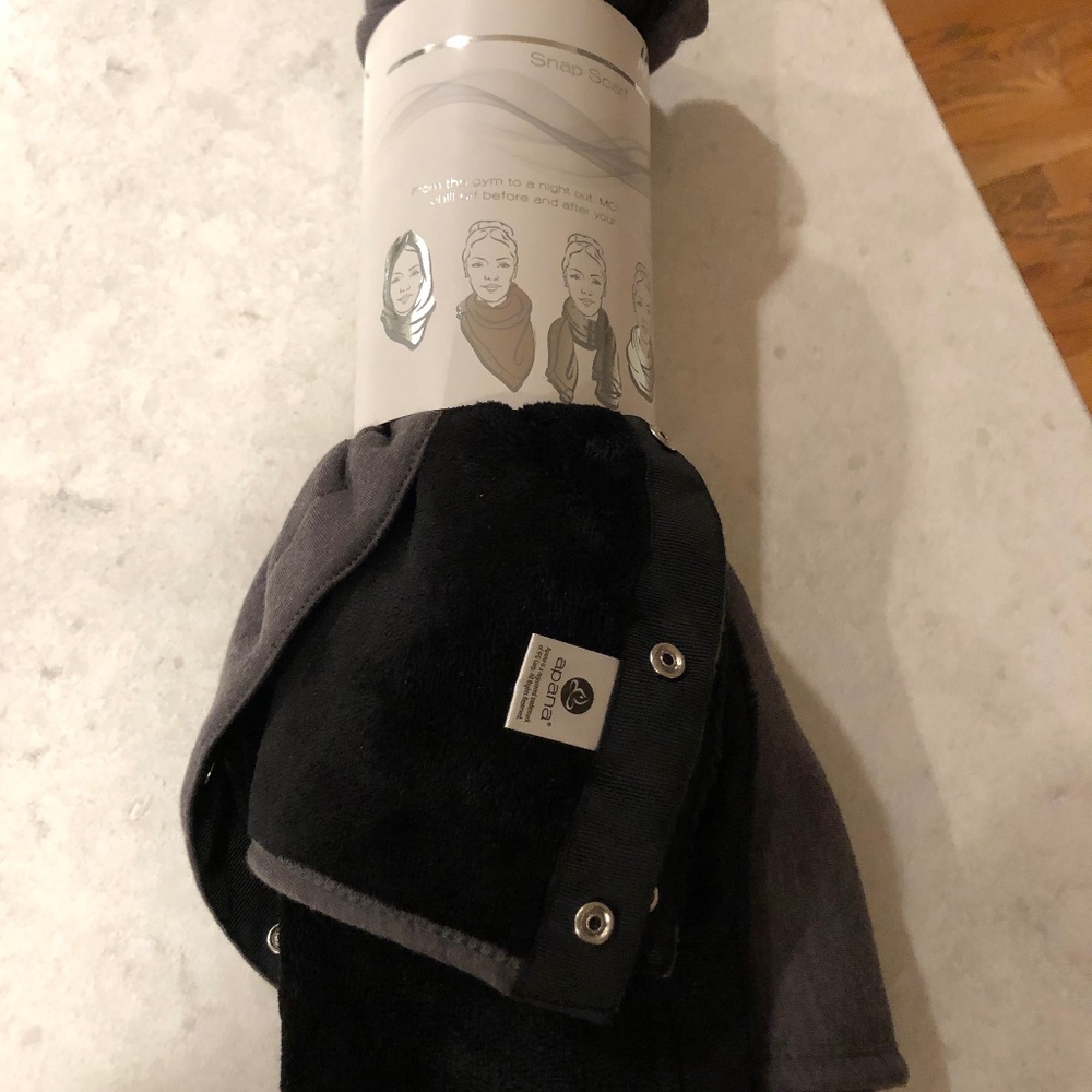 Vinyasa scarf by apana